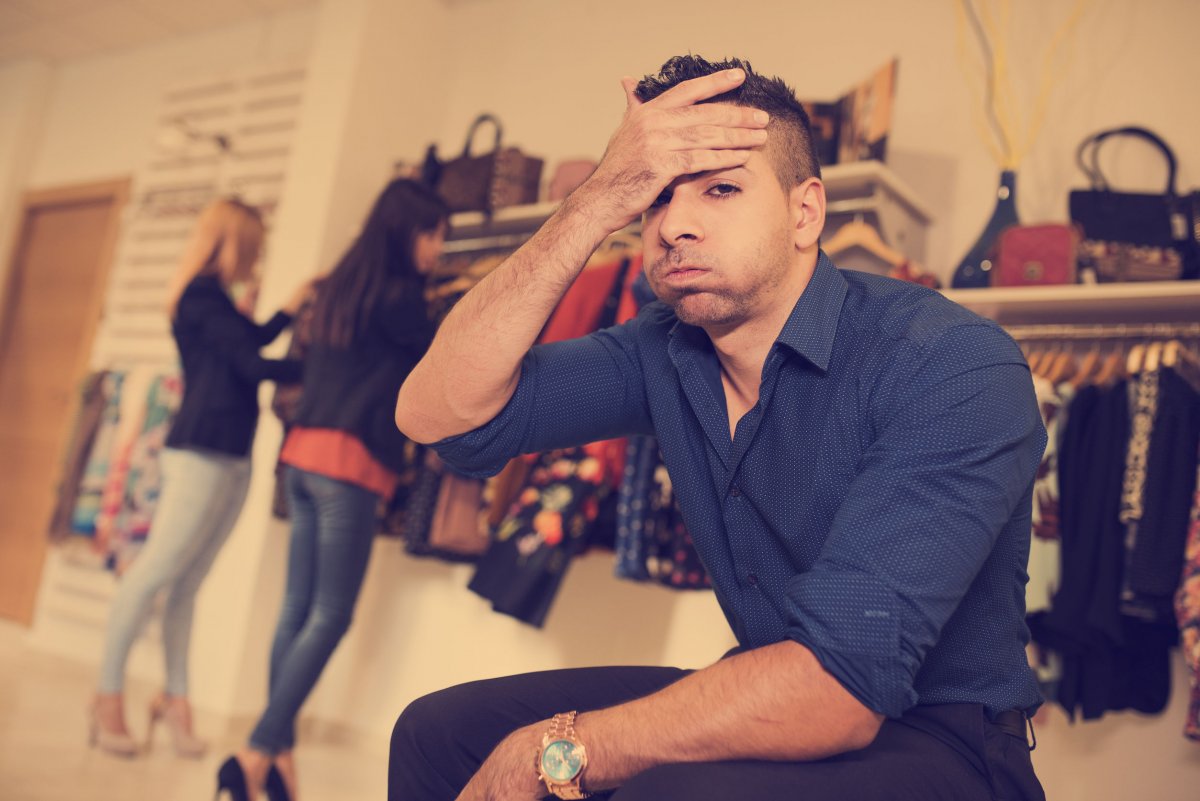 Bored man. Скучающий человек. Bore man. Крупный волосатый мужчина. Крупный волосатый мужчина.