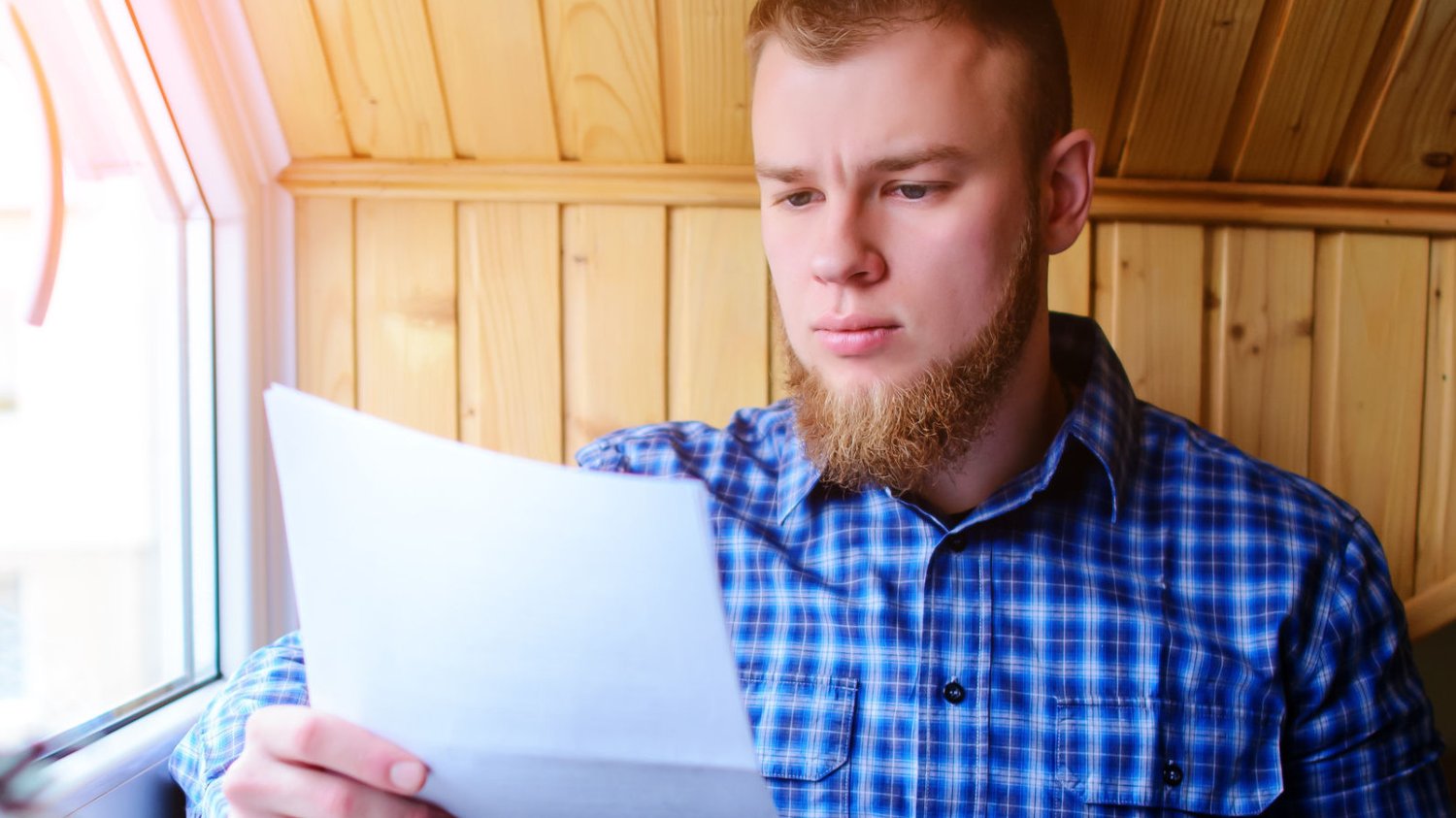 Bukmacherzy z otoczenia jego rodziny i przyjaciół w rankingach na 2018 rok większe szanse dają m.in. zderzeniu z Ziemią komety początkującej nowe globalne wymieranie.