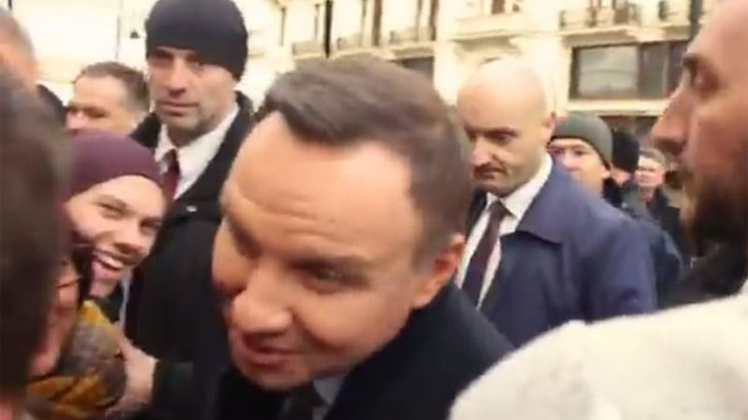 Duda mówi o Macierewiczu, że stosuje ubeckie metody.