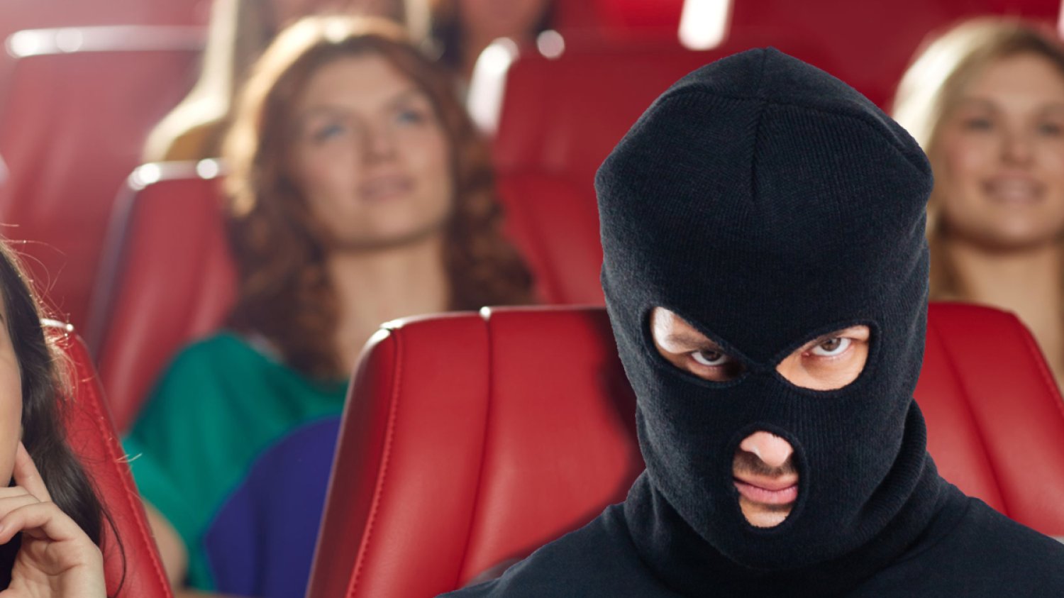 Widzowie przed seansem "Kobiet mafii" dostaną kominiarki.