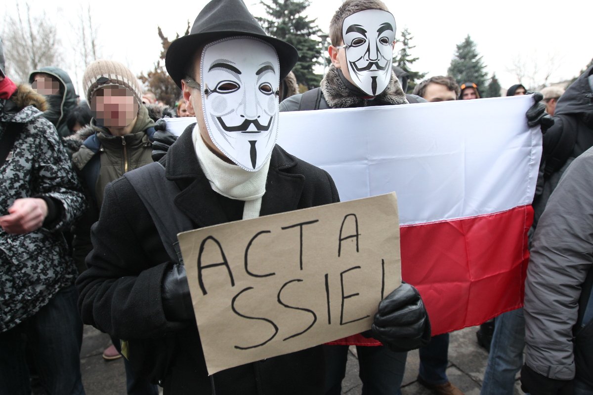 ACTA ssie. Nowa dyrektywa unijna też.