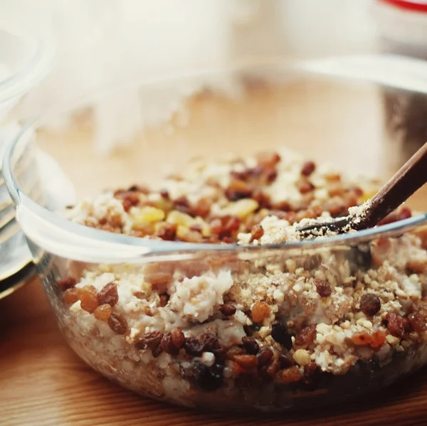 Przez tych, co tolerują gluten i gotują w domach, omyłkowo zwane kutią.