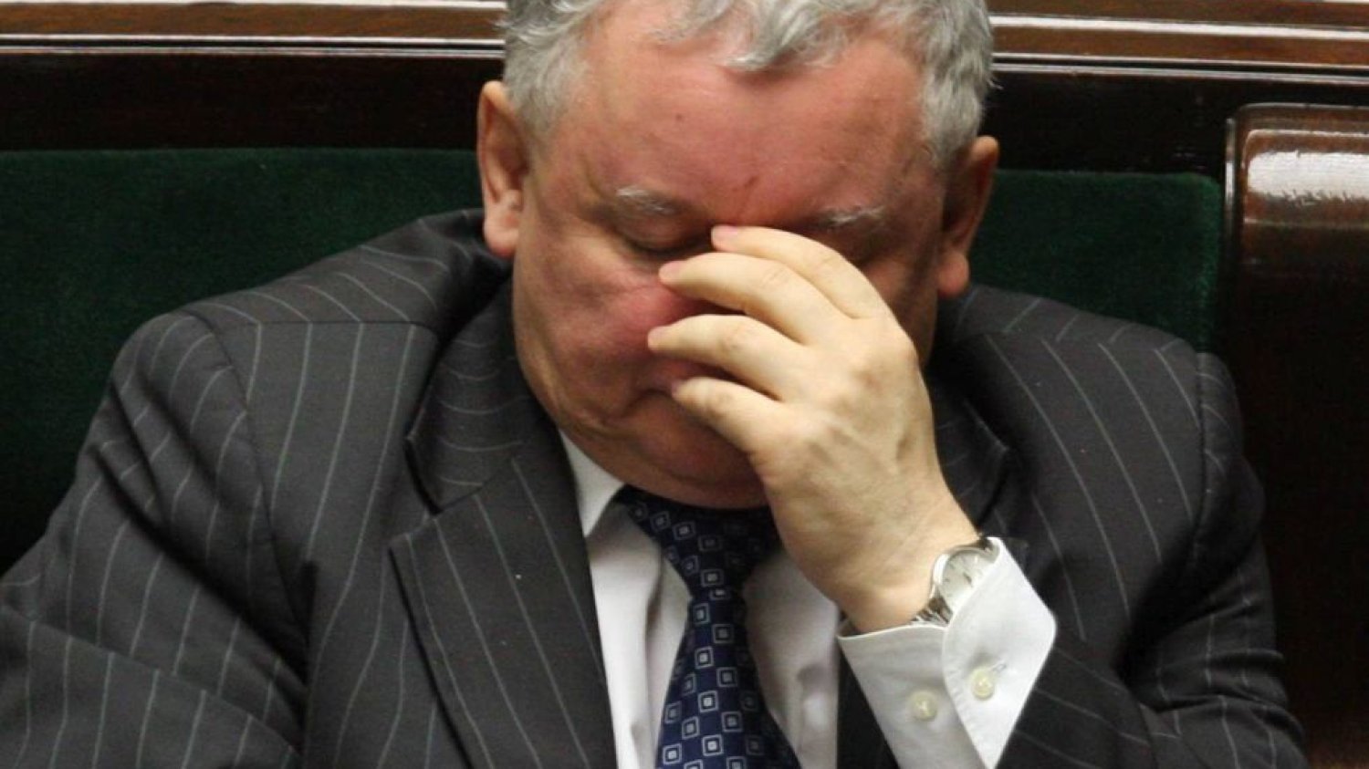 36. rocznica spania do południa nareszcie zyskała właściwą oprawę. Obchody tego wybitnego manewru Jarosława Kaczyńskiego trwają w całym kraju.