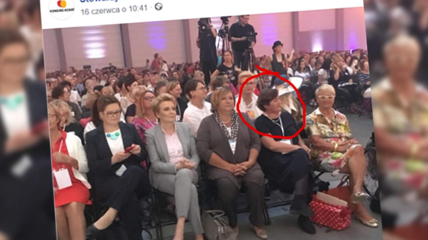 Magdalena Środa nie usiadła ani na chwilę.