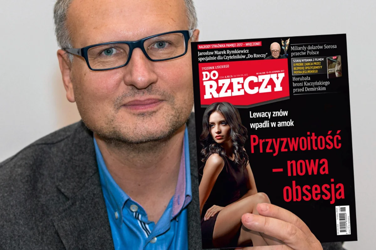 Paweł Lisicki z alternatywną okładką tygodnika "Do Rzeczy"